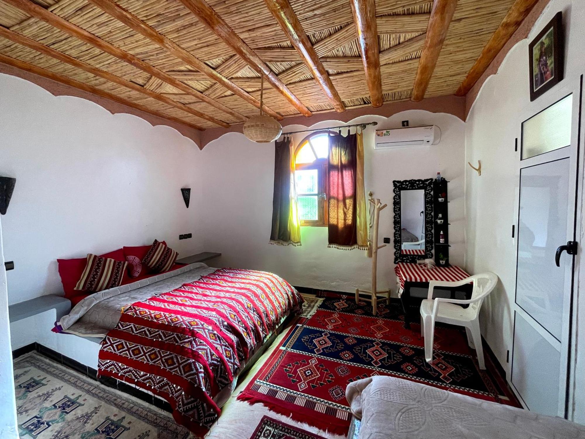 Auberge Oued Dades Boumalne Eksteriør bilde